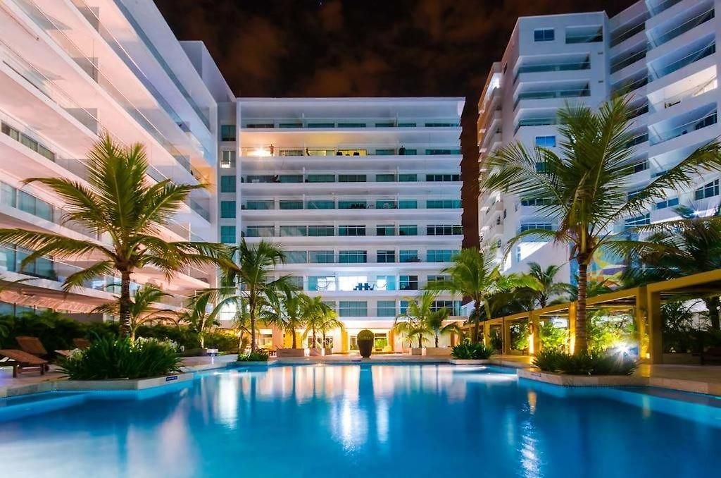 Confort Frente A La Playa En Cartagena! Apartamento